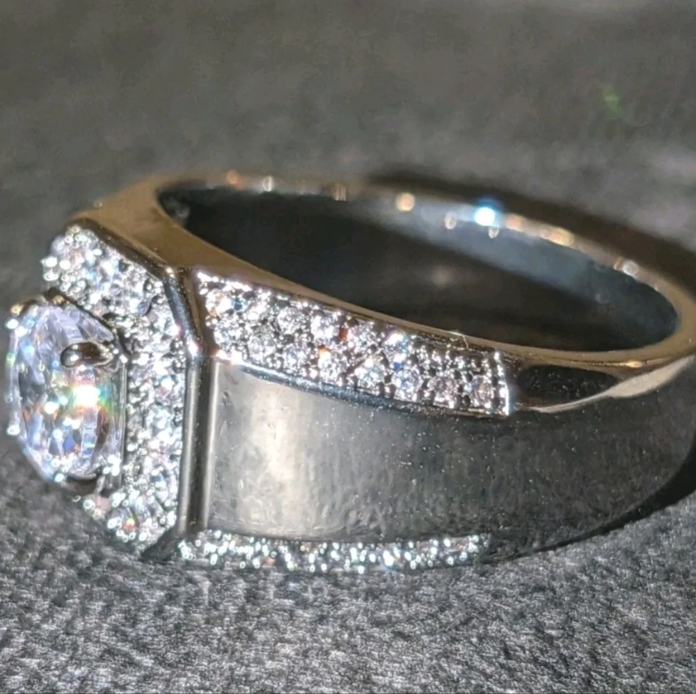 Elegant Diamond 925 Silver Ring For Men